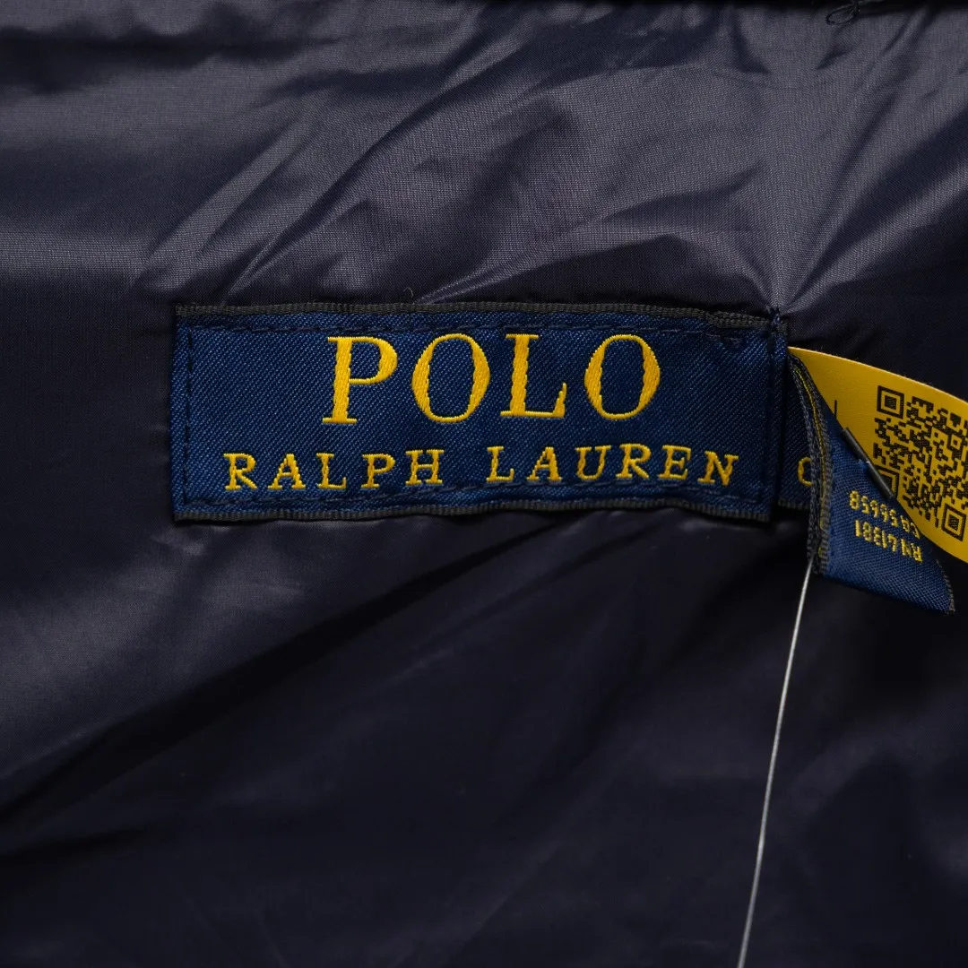 P600 top version (different currency) You can scan the code to enter the official website (national standard 90 down) Style: POLO Ralph Lauren small label embroidery knitted old money style down vest Color: picture color Size: S-XL Fabric: woven (national standard 90 down) Accessories: full set of customized accessories No gender distinction, same style for men and women